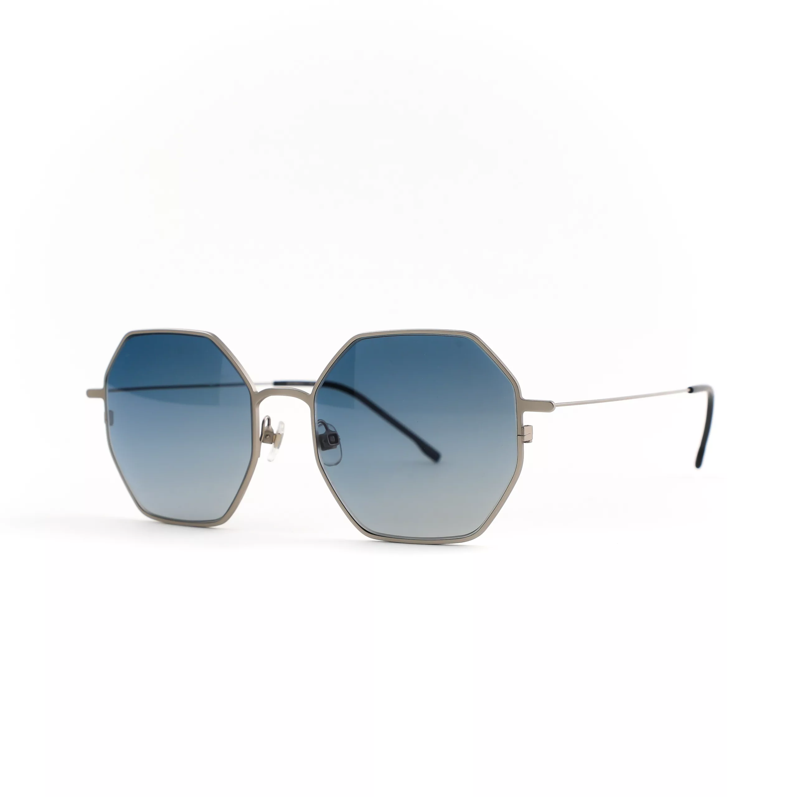 8127 C1021 - Vision 360